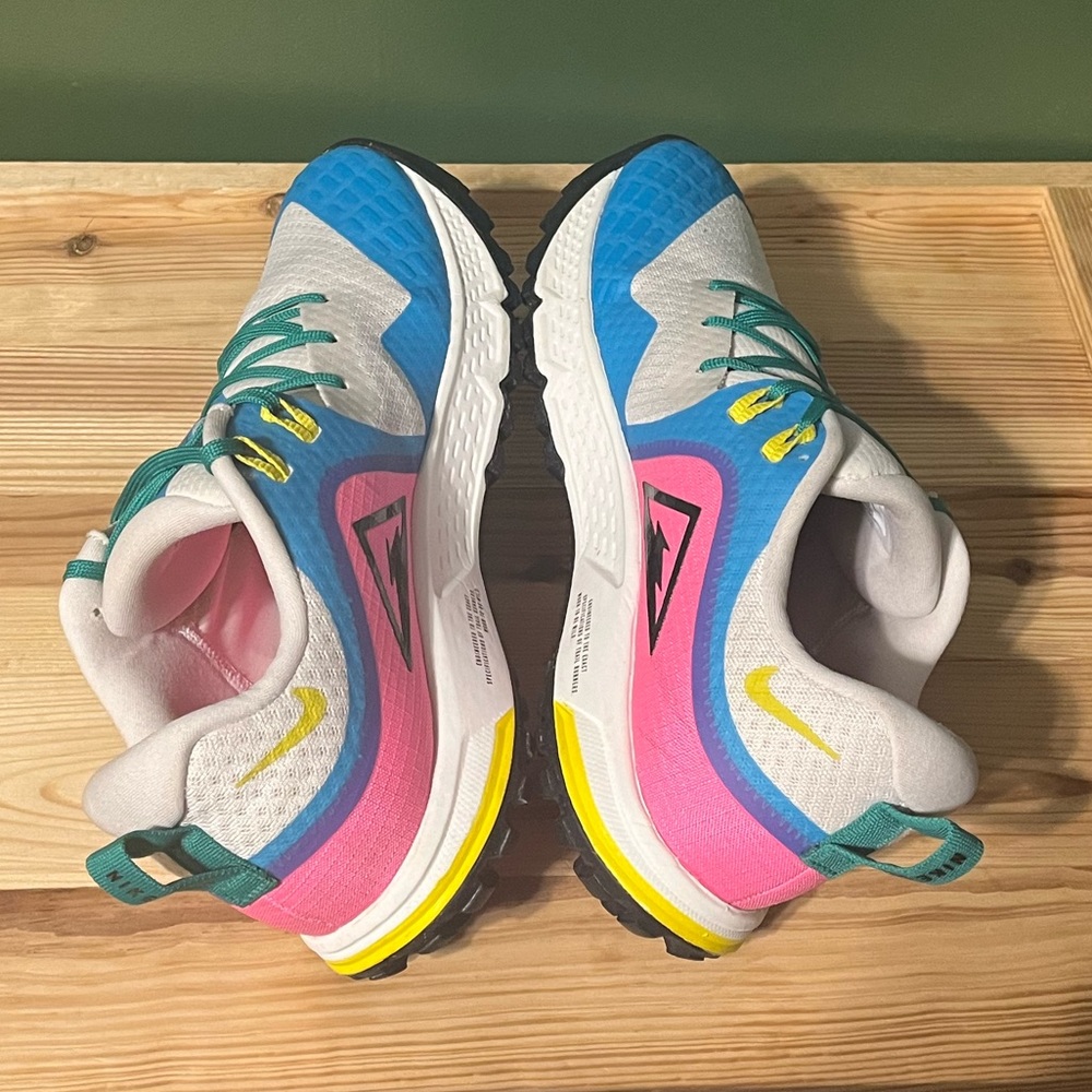 Nike Air Zoom Wildhorse (AQ2223-100) Trail Running Shoes Size Women’s US 10 - Picture 6 of 9